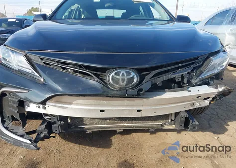 2022 Toyota Camry Le из США, поврежденный, VIN 4T1C11AK4NU637338